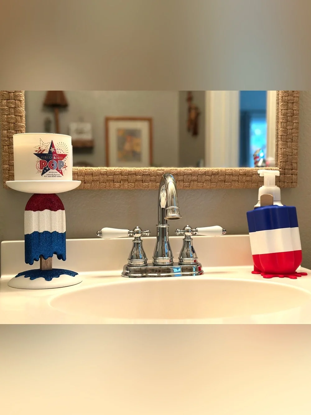 Patriotic Rocket Pop Popsicle Foaming Soap Holder for Bath & Body Works Bottle